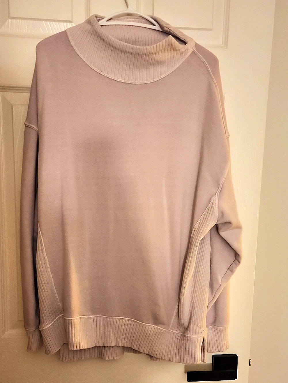 Aerie Ribbed Crew Neck Sweater in Lilac Size Small Like New